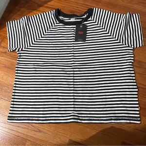 Levi’s Black White Striped Raglan Tee NWT Standard Fit Casual Classic Large